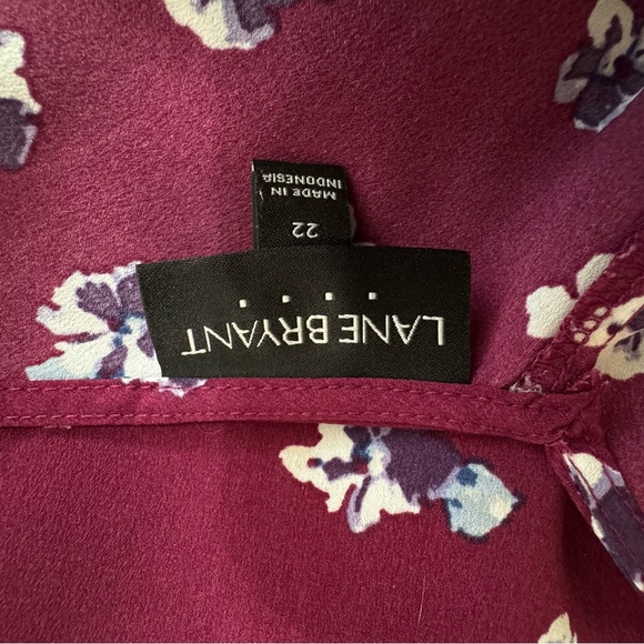 Lane Bryant V-Neck Purple Floral Sleeveless Swing Shell Tank - Picture 3 of 4